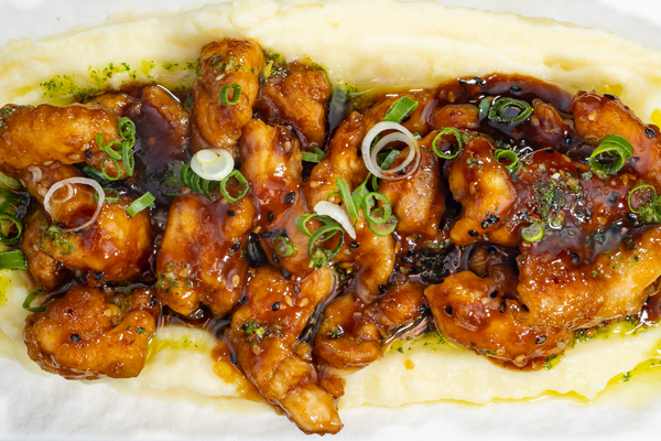 ПИЛЕШКИ КЪСЧЕТА С ТЕРИЯКИ СОС И СУСАМ