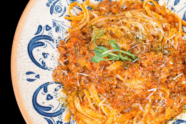 ЛИНГУИНИ БОЛОНЕЗЕ