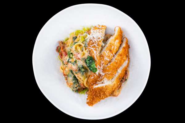 СПАГЕТИ С ХРУПКАВО ПИЛЕ